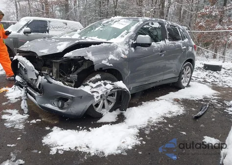 2015 Mitsubishi Outlander Sport Es из США, поврежденный, VIN 4A4AP3AU9FE008203